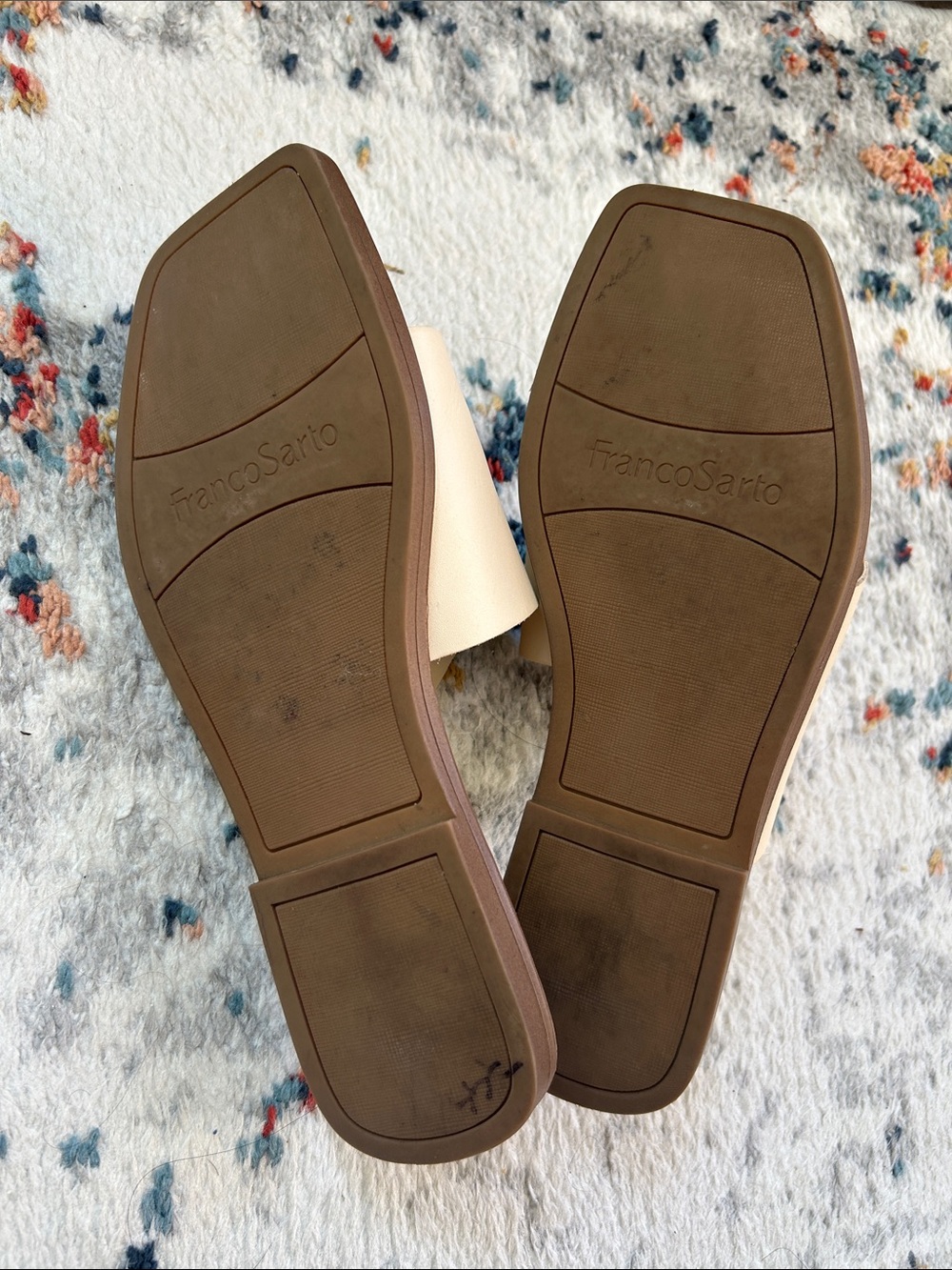 Franco Sarto Leather Cream Toe-Loop Slide Sandals - Picture 2 of 3